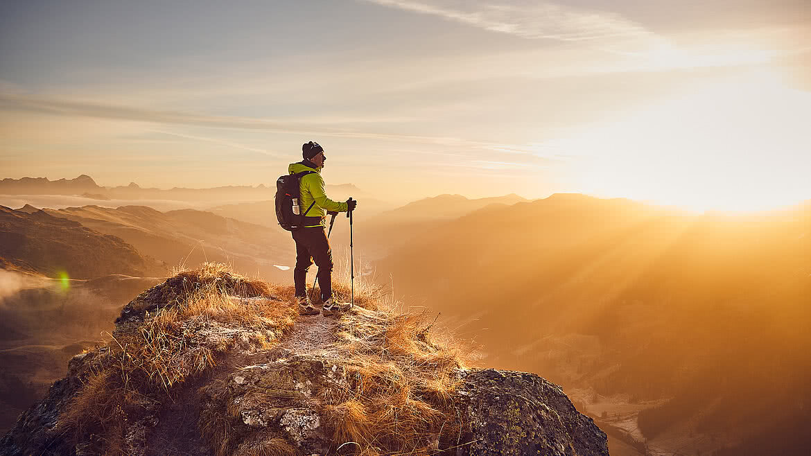 Sonnenaufgangswanderung zum Tristkogel im Herbst