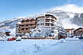 skihotel unterschwarzachhof saalbach hinterglemm außenansicht winter