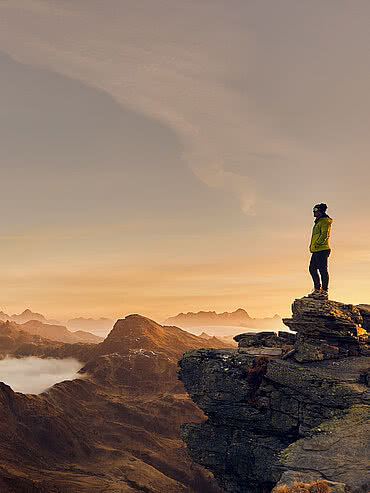 Sonnenaufgangswanderung zum Tristkogel im Herbst